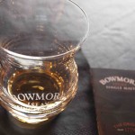 Bowmore Single Malt Whisky, Glas mit Untersetzer
